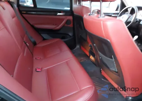 2013 BMW X3 xDrive28I z USA, uszkodzony, nr VIN 5UXWX9C55D0A09768